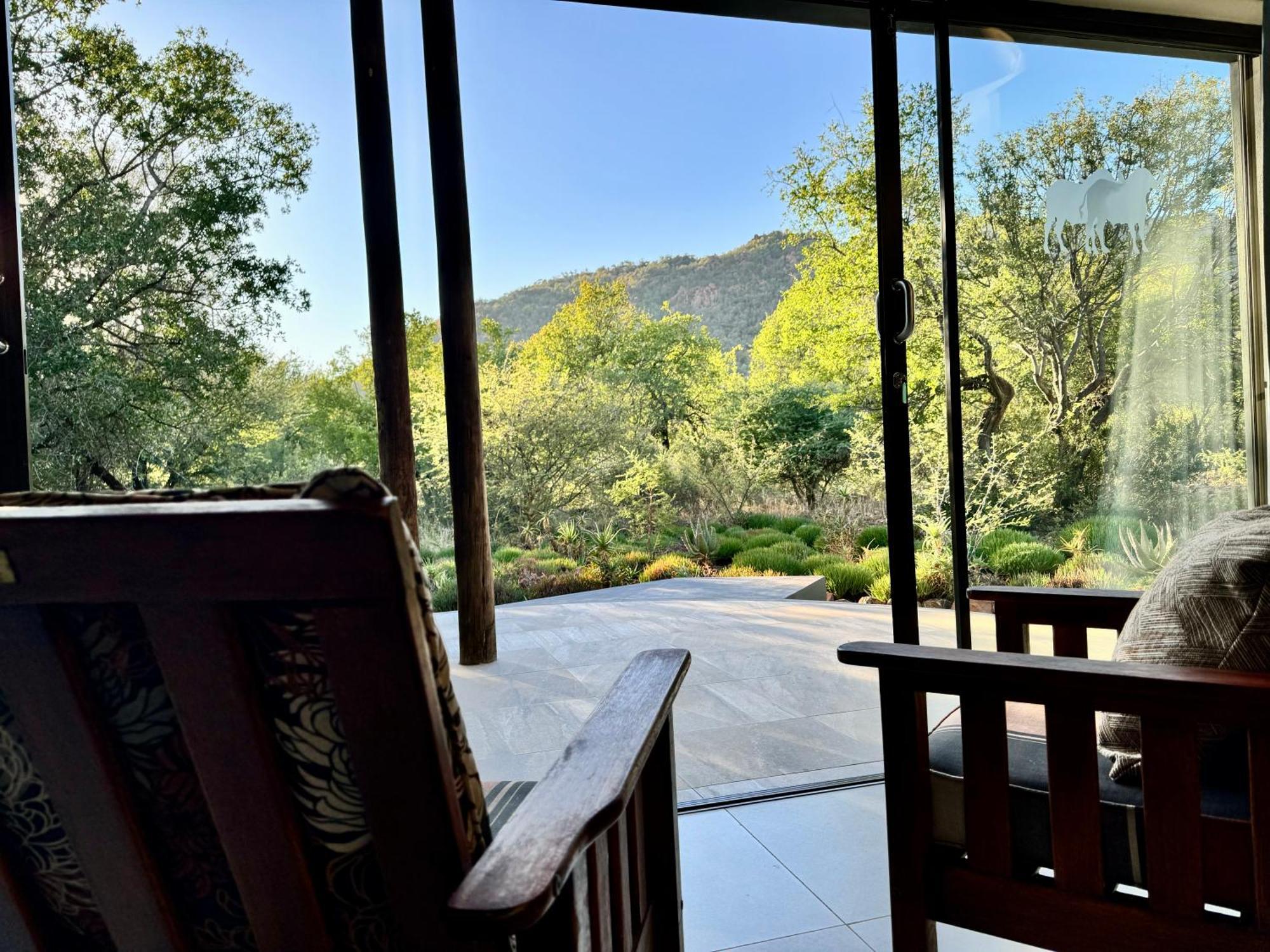 Pangolin Game Lodge - Self Catering, Incl 2 Game Drives Per Day Matlhagame ภายนอก รูปภาพ