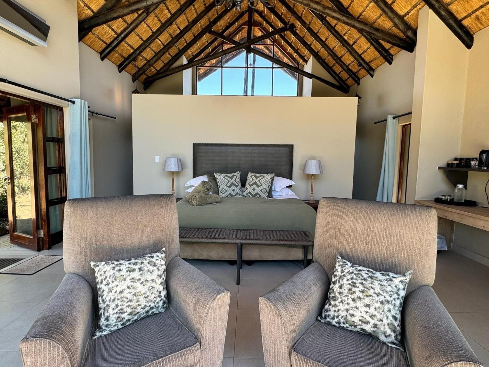 Pangolin Game Lodge - Self Catering, Incl 2 Game Drives Per Day Matlhagame ภายนอก รูปภาพ